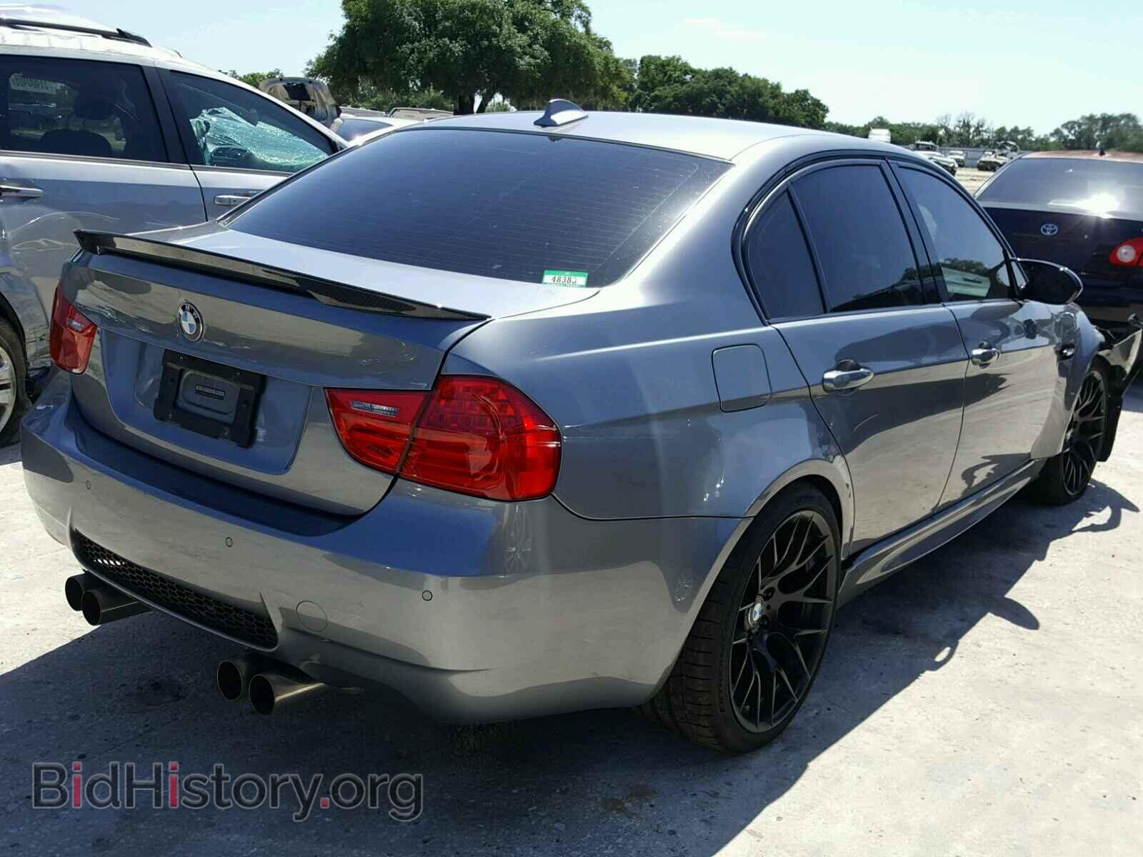 2011 BMW M3 - VIN: WBSPM9C50BE203886 - Фото 4