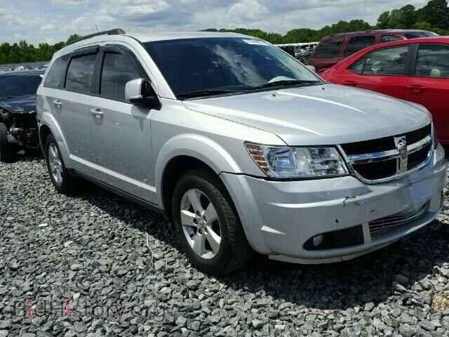 Фотография 3D4PG5FV8AT201811 - DODGE JOURNEY 2010