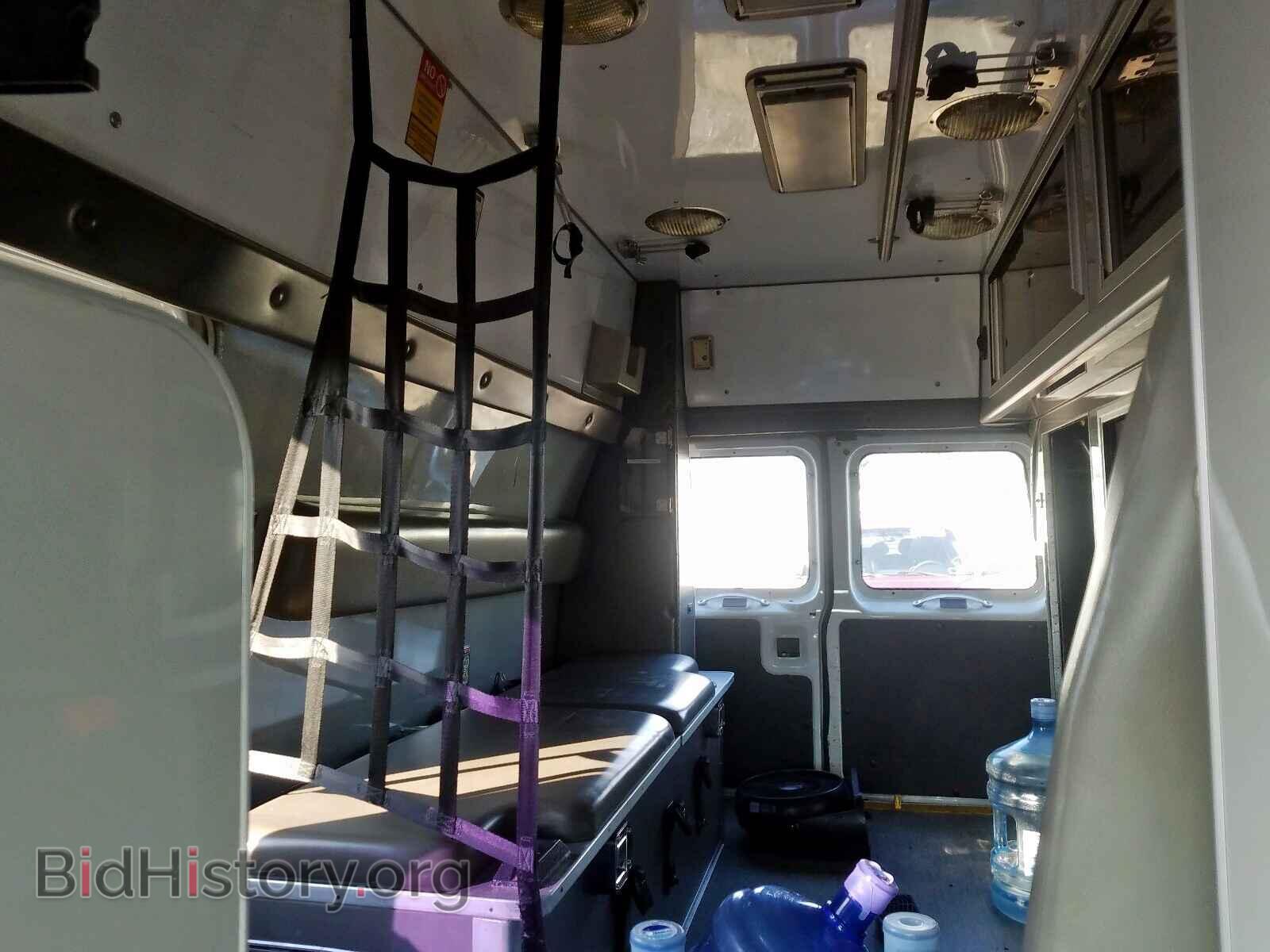 2003 FORD ECONOLINE - VIN: 1FDSS34F33HB28074 - Photo 6