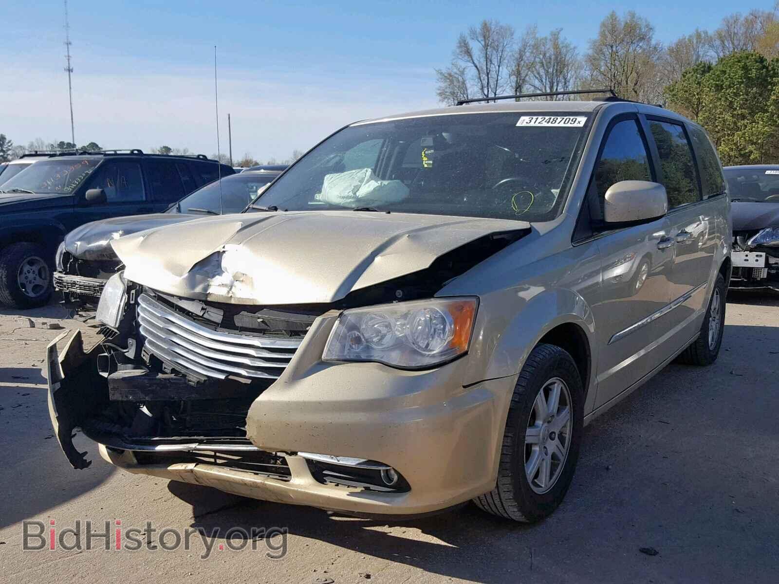 2011 CHRYSLER TOWN & COU - VIN: 2A4RR5DG4BR720034 - Фото 2