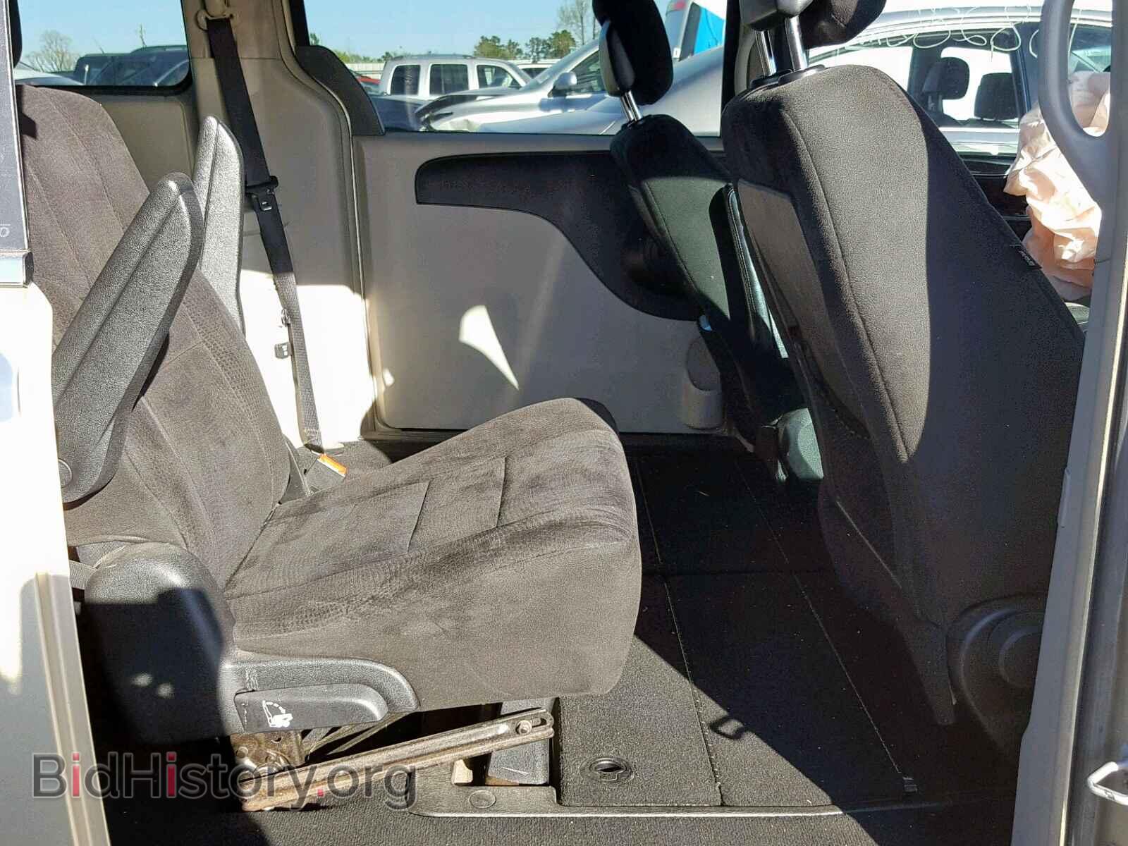 2011 CHRYSLER TOWN & COU - VIN: 2A4RR5DG4BR720034 - Фото 6