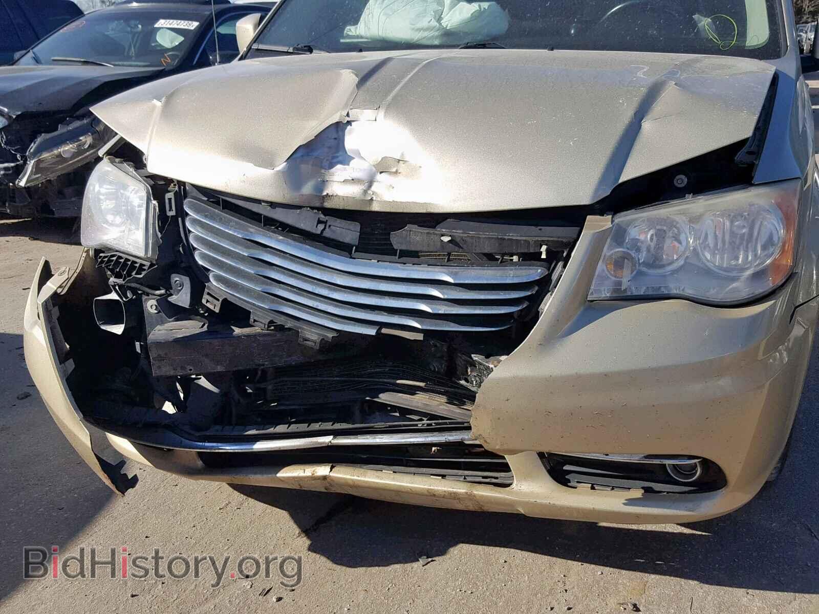 2011 CHRYSLER TOWN & COU - VIN: 2A4RR5DG4BR720034 - Фото 9