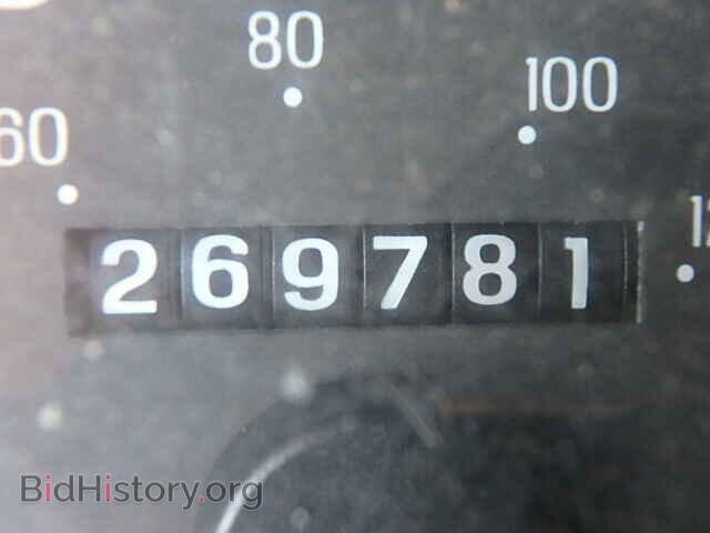 2001 FORD ECONOLINE - VIN: 1FBSS31L71HA05930 - Photo 8