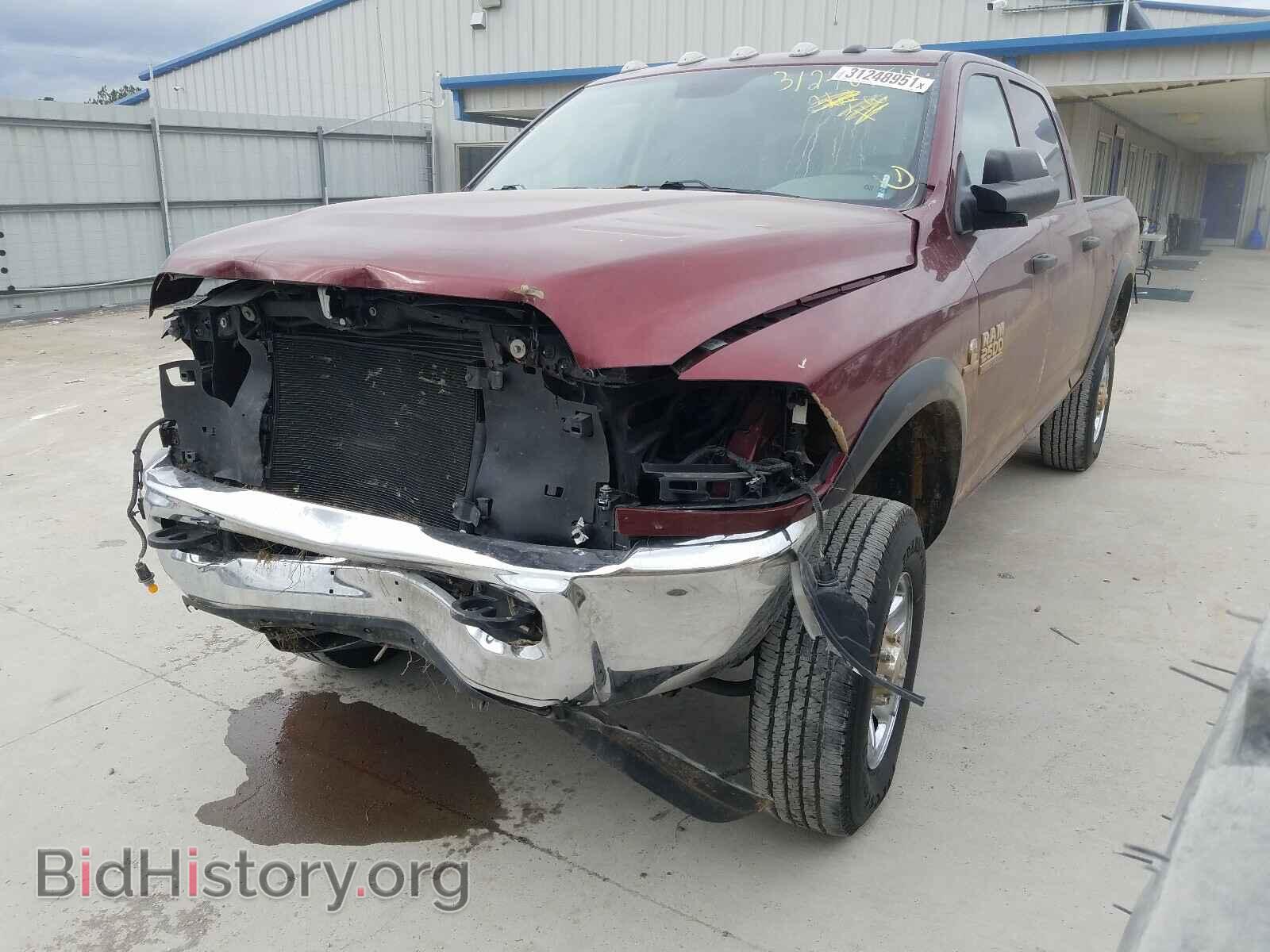 2018 RAM 2500 - VIN: 3C6UR5CL0JG125529 - Photo 2