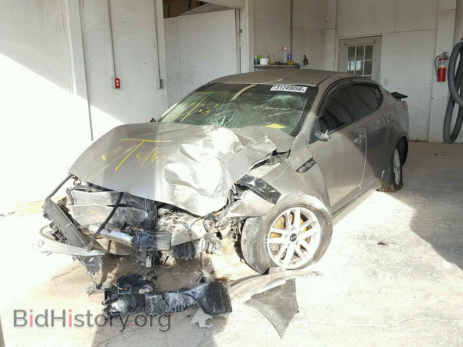 2011 KIA OPTIMA - VIN: KNAGM4A74B5061621 - Фото 2
