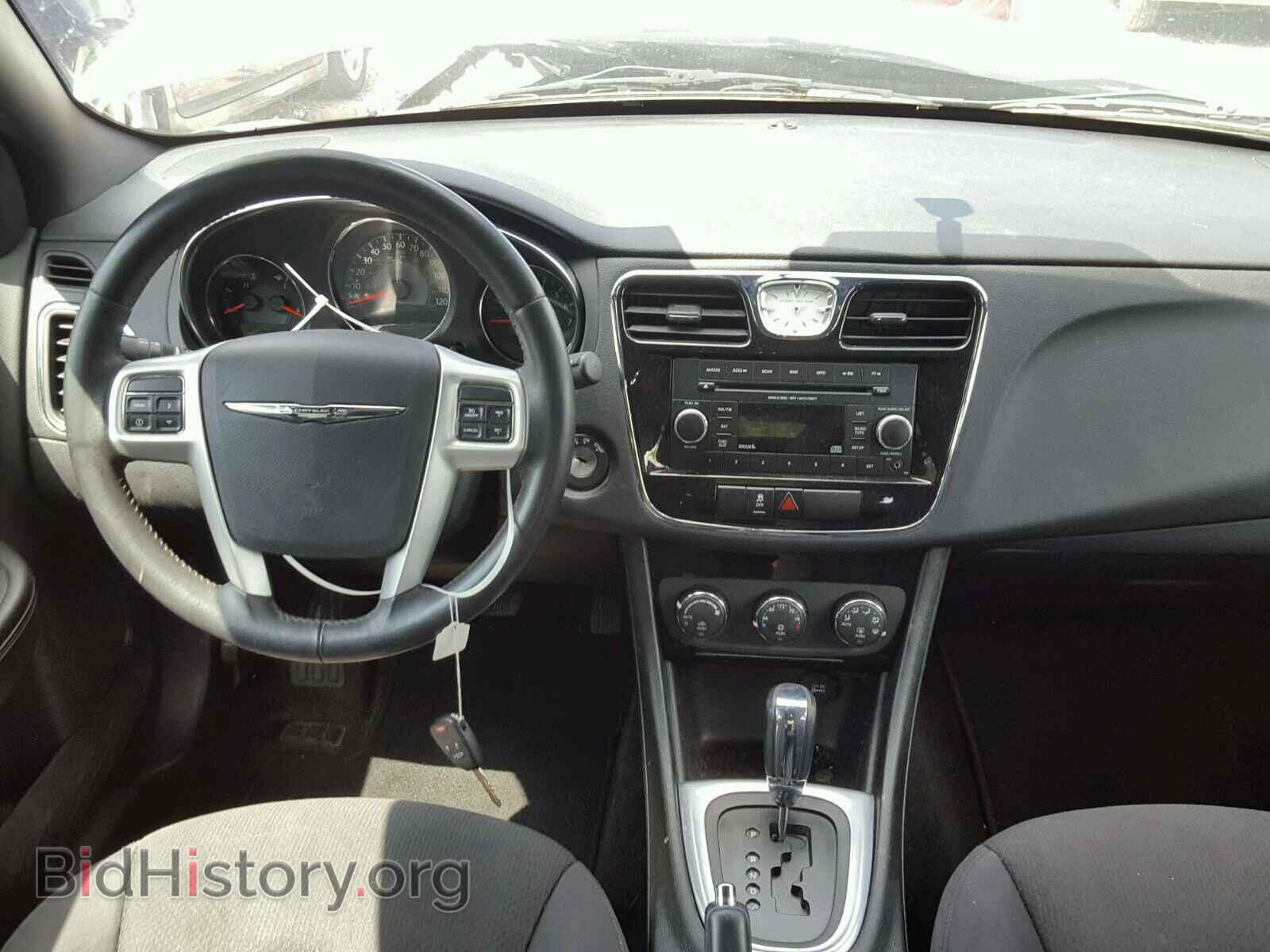 2013 CHRYSLER 200 - VIN: 1C3CCBBB5DN570975 - Фото 9
