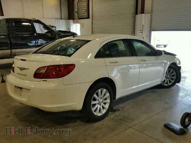 2010 CHRYSLER SEBRING - VIN: 1C3CC5FB8AN208288 - Фото 4