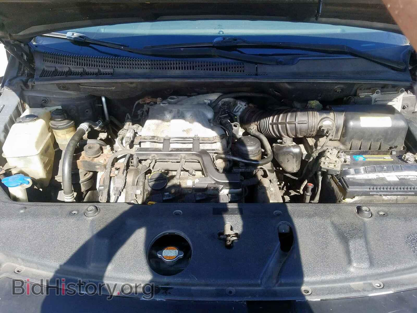 2007 HYUNDAI ENTOURAGE - VIN: KNDMC233476033200 - Фото 7
