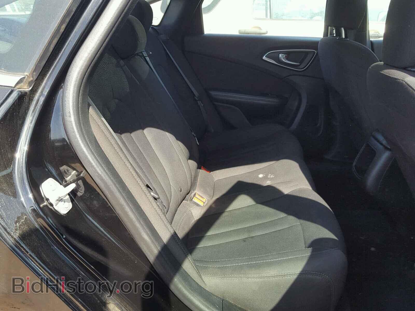 2015 CHRYSLER 200 - VIN: 1C3CCCAB0FN580243 - Photo 6
