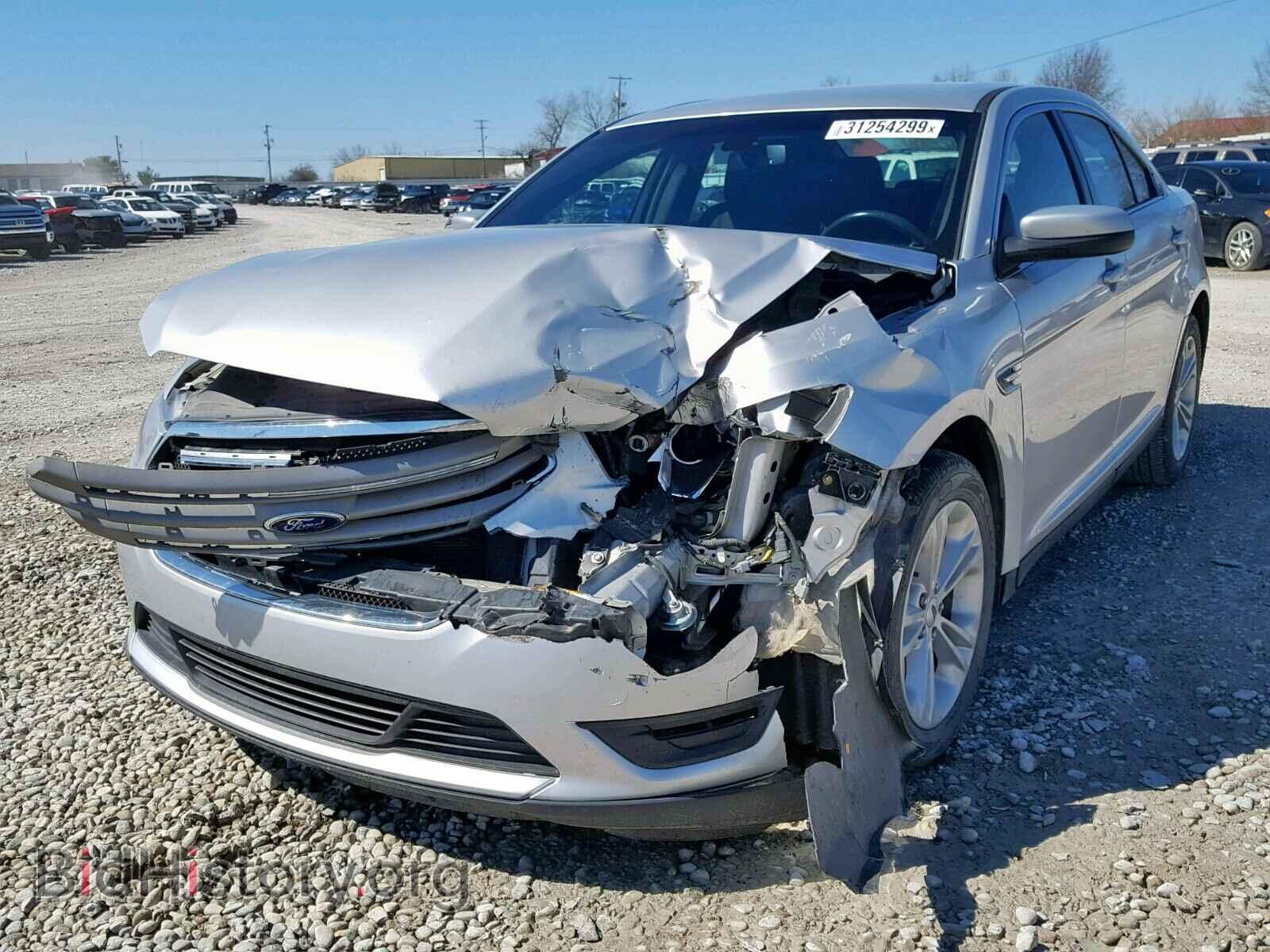 2014 FORD TAURUS - VIN: 1FAHP2E84EG123314 - Фото 2
