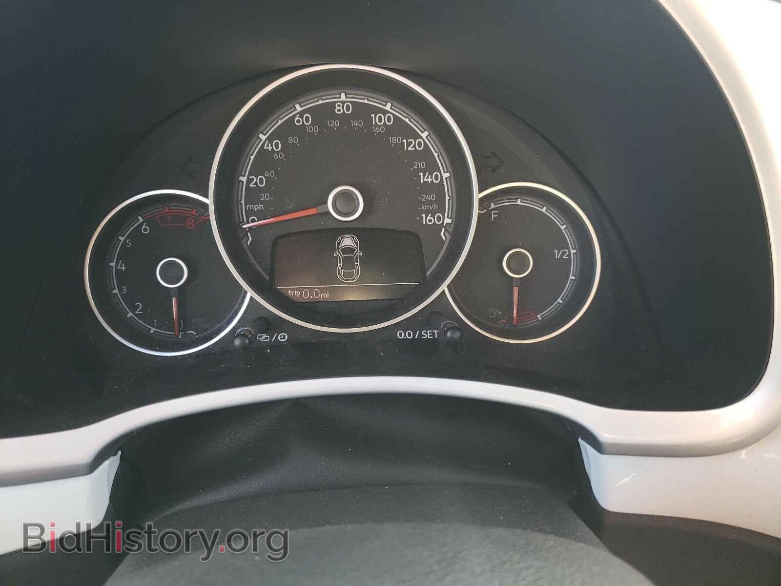 2018 VOLKSWAGEN BEETLE - VIN: 3VW5DAAT1JM514976 - Фото 8
