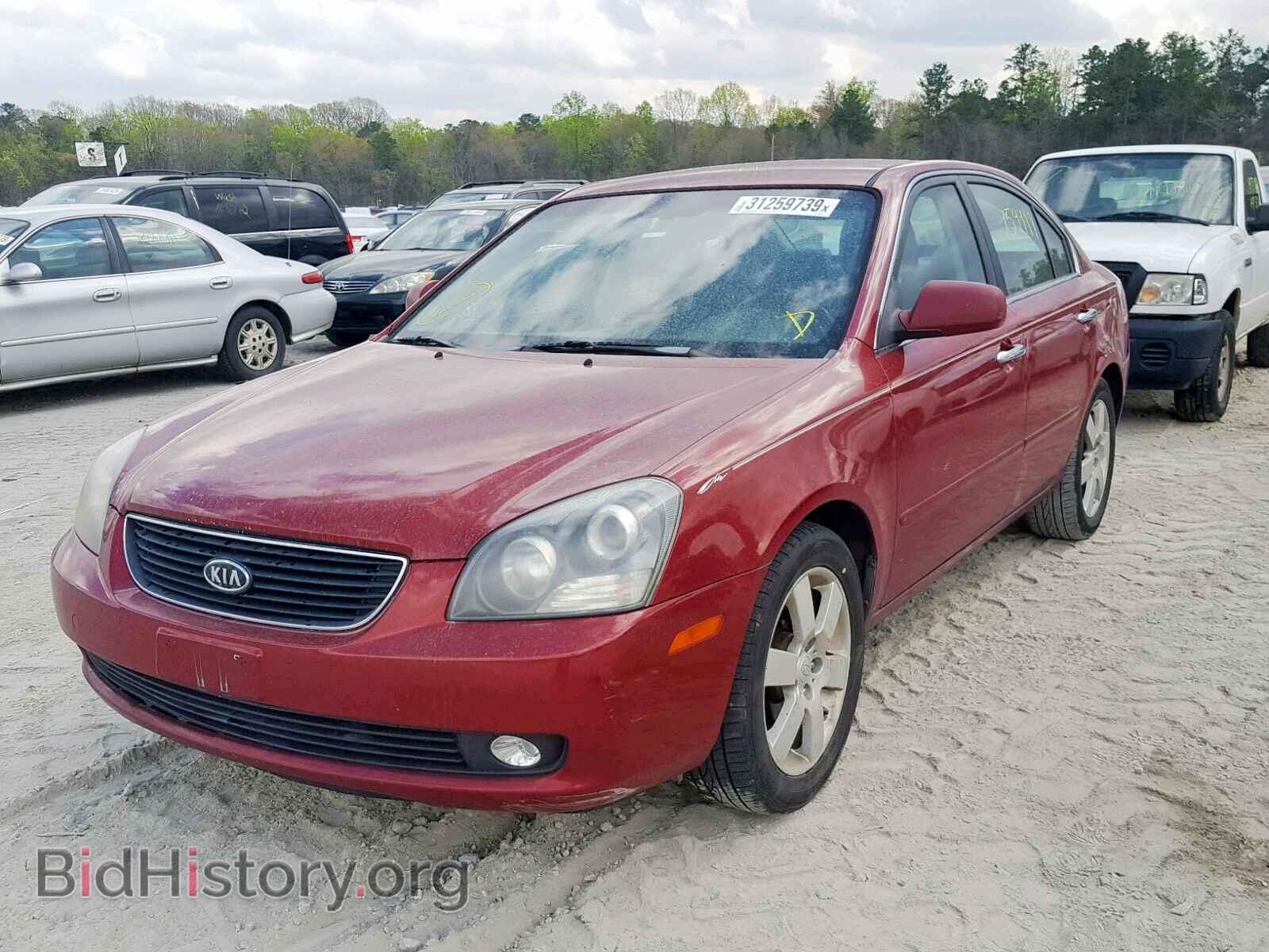 2007 KIA OPTIMA - VIN: KNAGE123875140692 - Фото 2