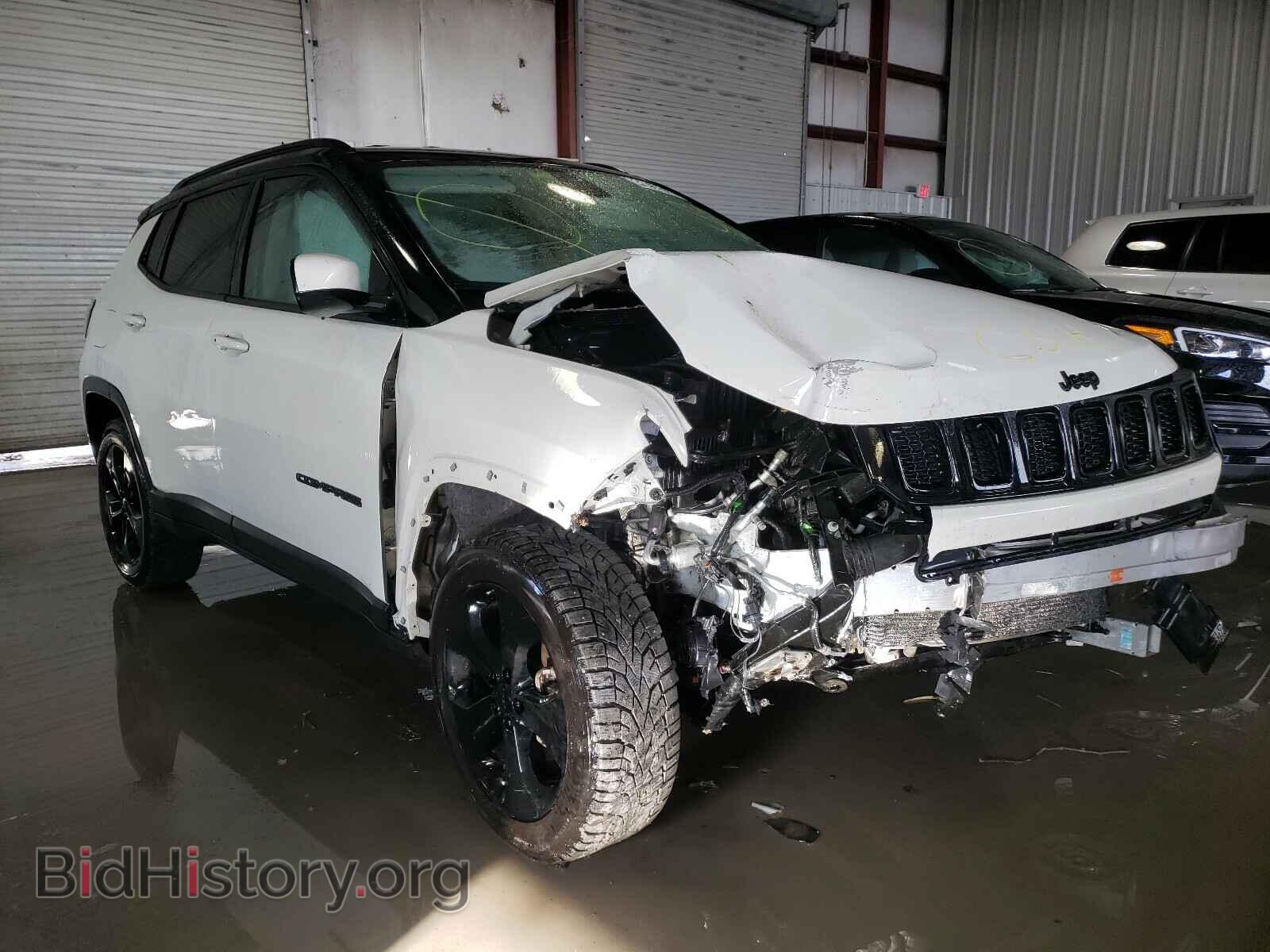 Фотография 3C4NJDBB4JT453597 - JEEP COMPASS 2018