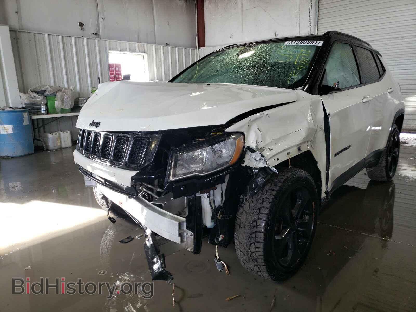 2018 JEEP COMPASS - VIN: 3C4NJDBB4JT453597 - Photo 2