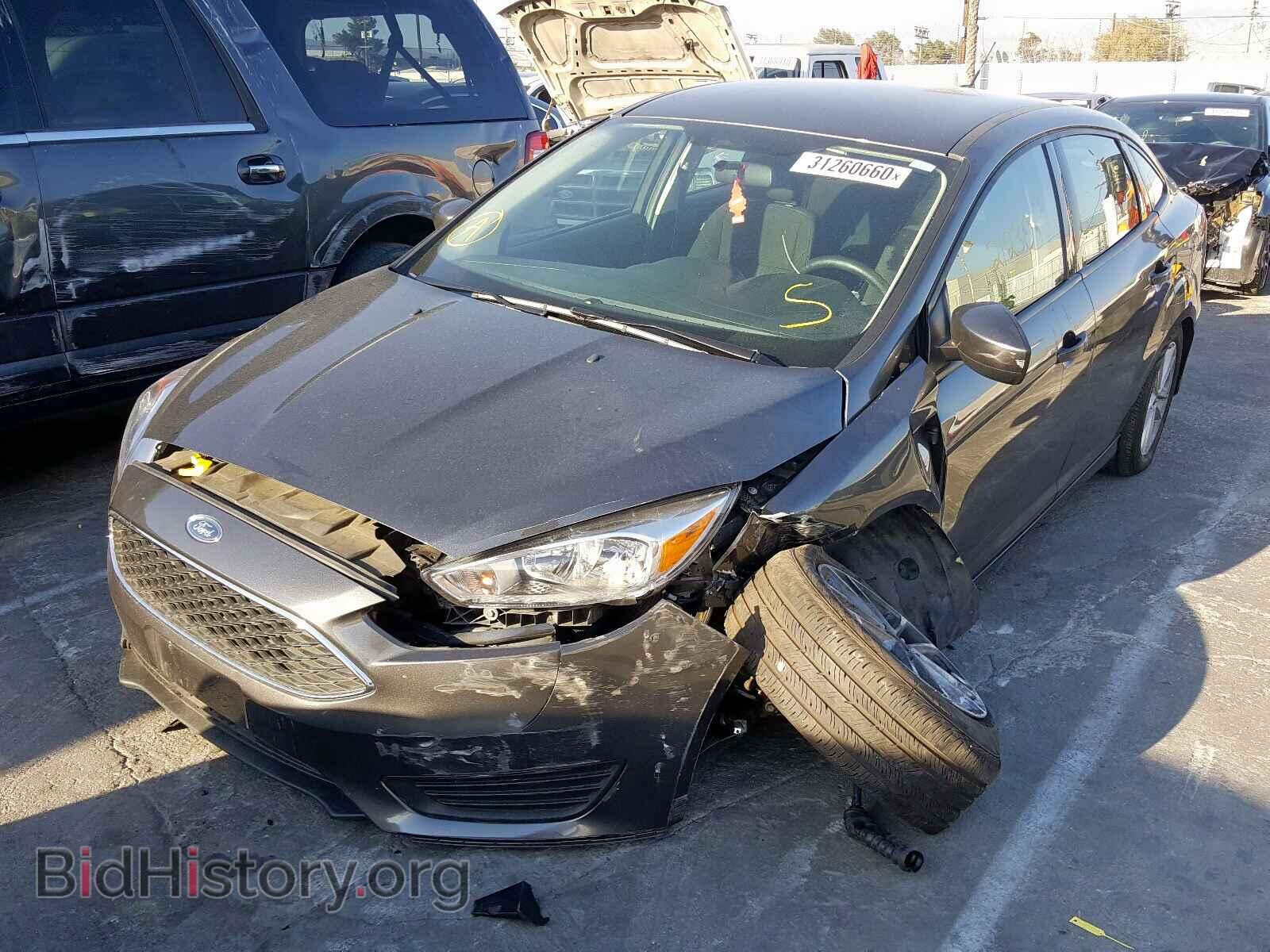 2018 FORD FOCUS - VIN: 1FADP3F2XJL313084 - Фото 2