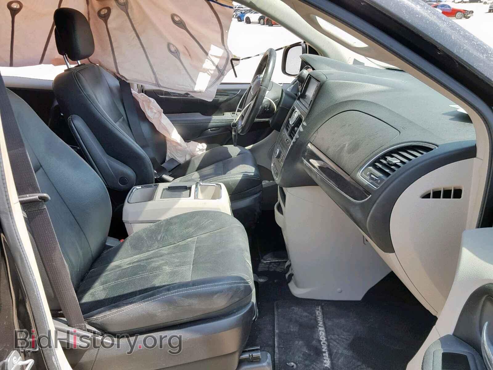 2016 CHRYSLER TOWN & COU - VIN: 2C4RC1BG0GR147868 - Фото 5
