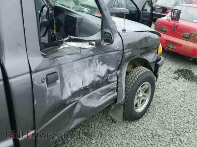 2000 MAZDA B2500 - VIN: 4F4YR12C3YTM13909 - Фото 9