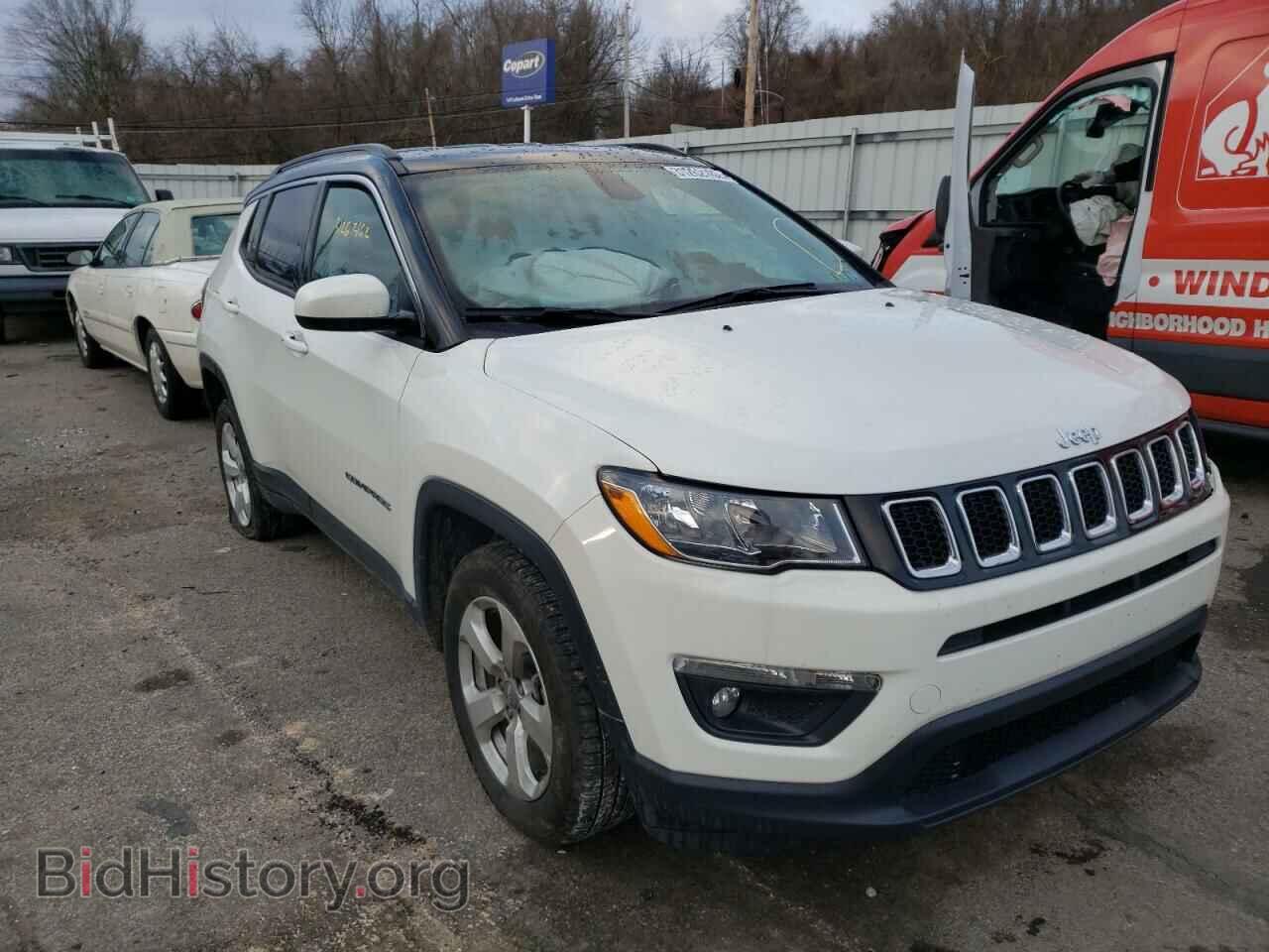 Photo 3C4NJDBB0KT839788 - JEEP COMPASS 2019