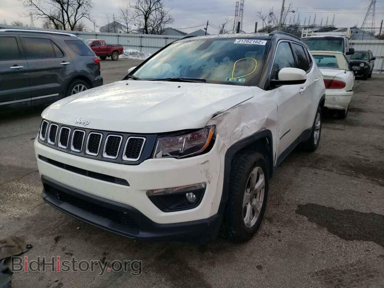 2019 JEEP COMPASS - VIN: 3C4NJDBB0KT839788 - Photo 2