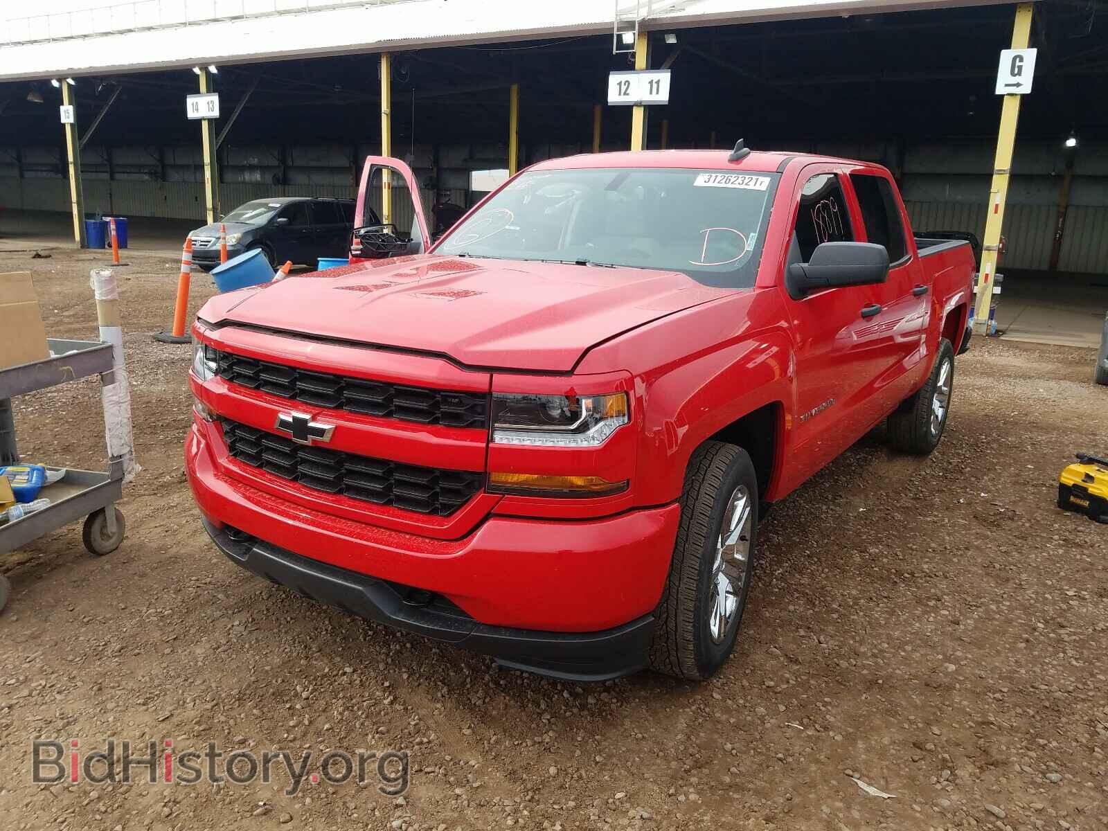 2018 CHEVROLET SILVERADO - VIN: 3GCPCPEC2JG631881 - Фото 2