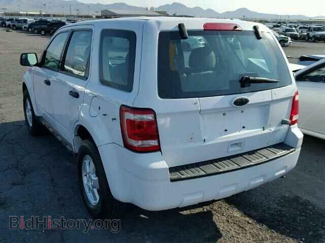 2011 FORD ESCAPE - VIN: 1FMCU0C79BKA62929 - Фото 3
