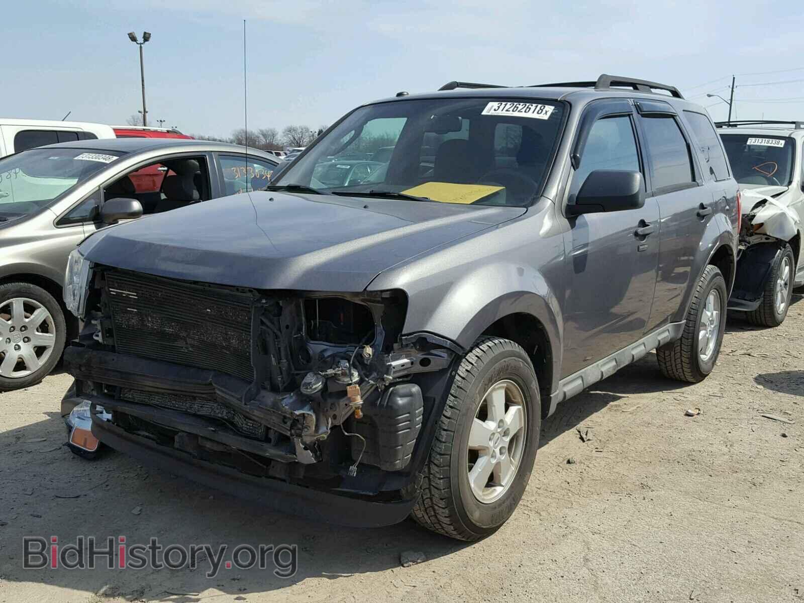 2009 FORD ESCAPE - VIN: 1FMCU037X9KB28320 - Фото 2