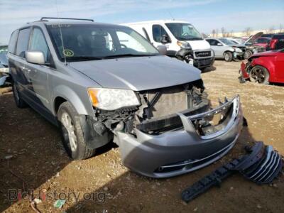 2014 Chrysler MINIVAN Town & COU, silver — VIN 2C4RC1BG2ER269449, Copart