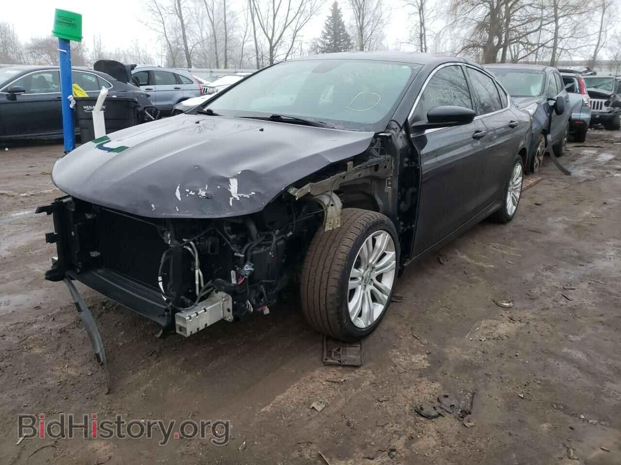 2015 CHRYSLER 200 - VIN: 1C3CCCAB1FN706433 - Photo 2