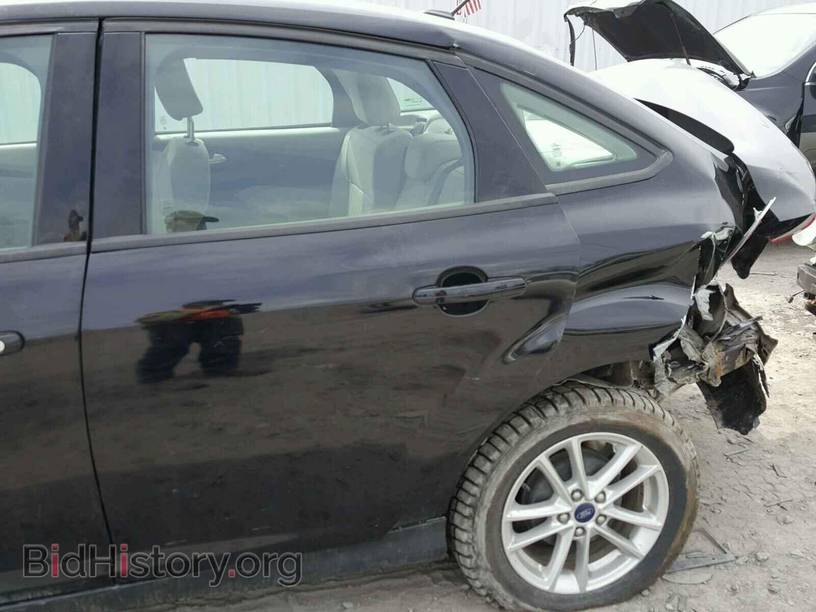 2016 FORD FOCUS - VIN: 1FADP3F24GL385018 - Photo 9