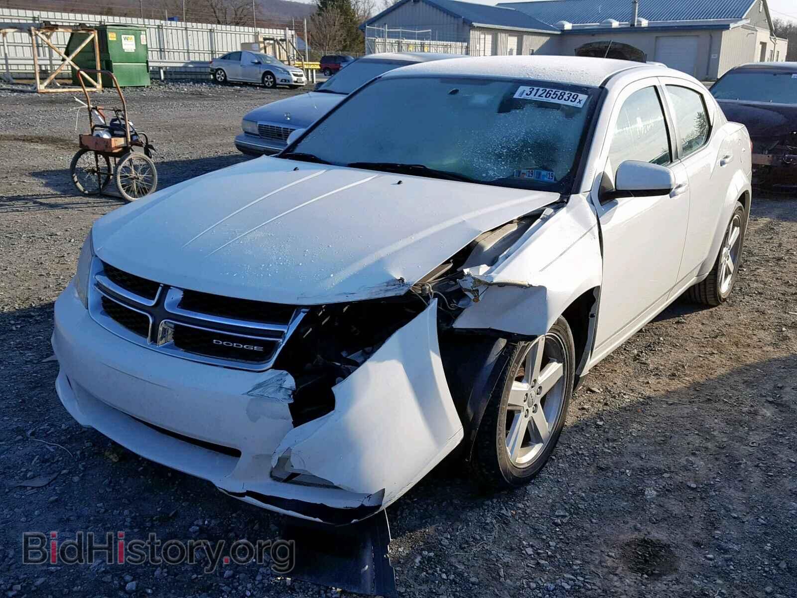 2011 DODGE AVENGER - VIN: 1B3BD1FB2BN622635 - Фото 2