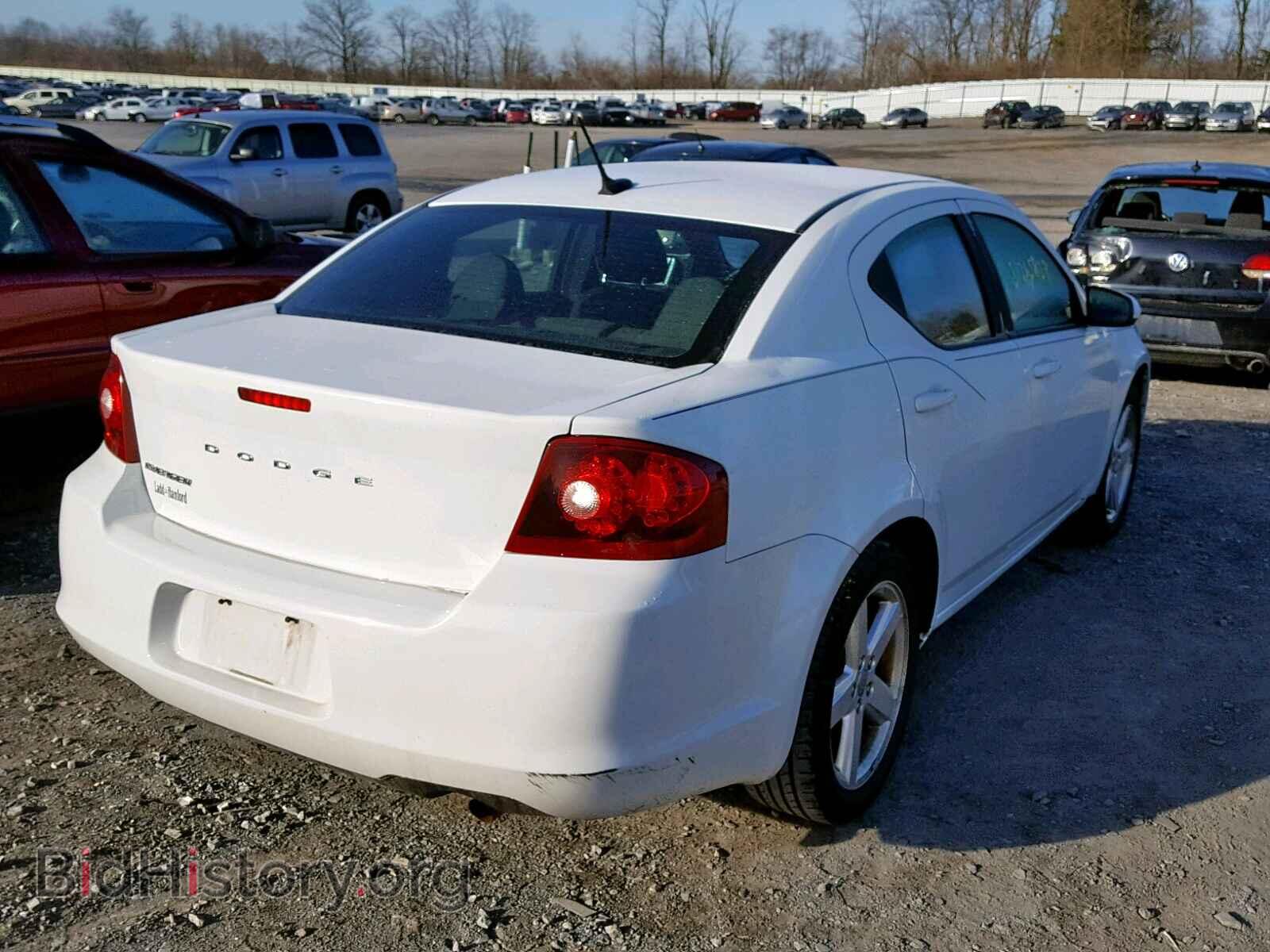 2011 DODGE AVENGER - VIN: 1B3BD1FB2BN622635 - Фото 4