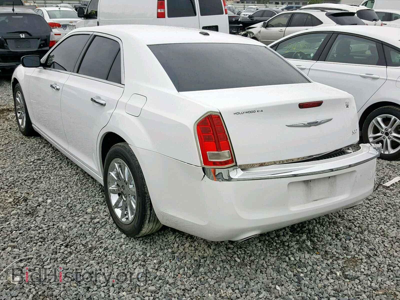 2012 CHRYSLER 300 - VIN: 2C3CCACG1CH309967 - Фото 3