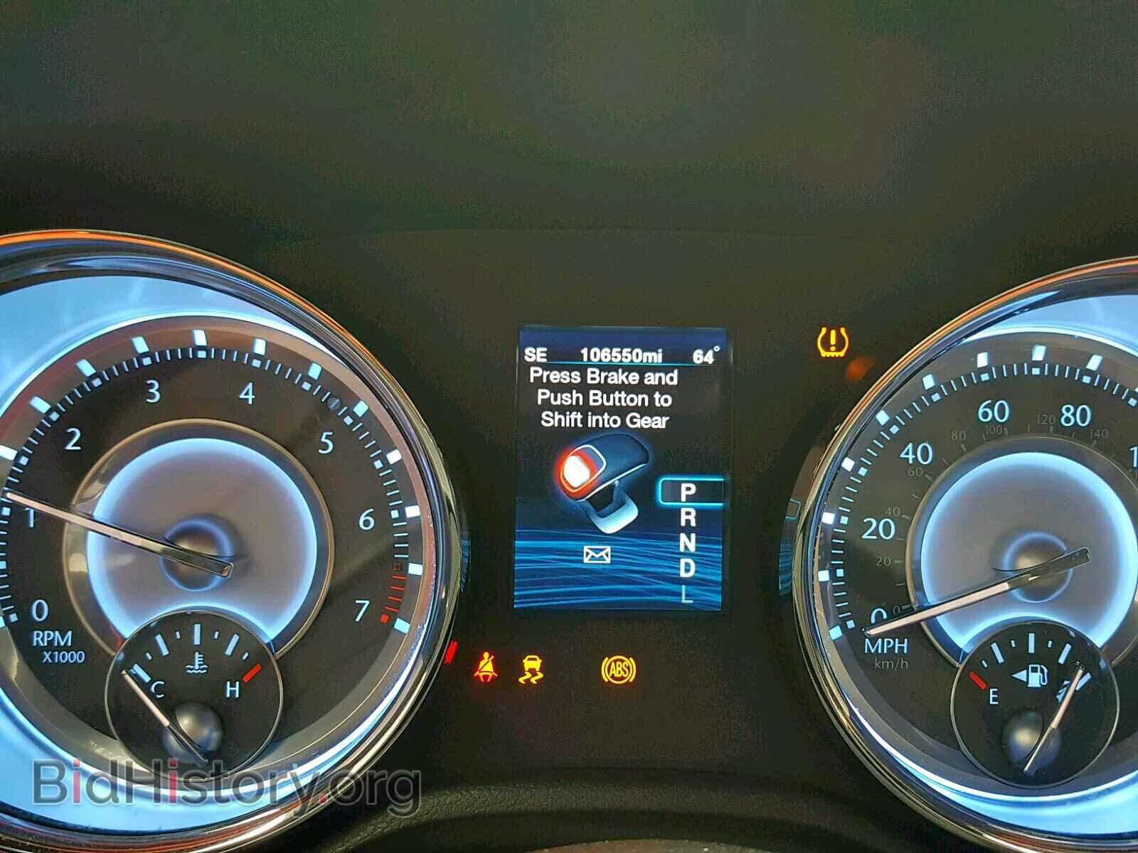 2012 CHRYSLER 300 - VIN: 2C3CCACG1CH309967 - Фото 8