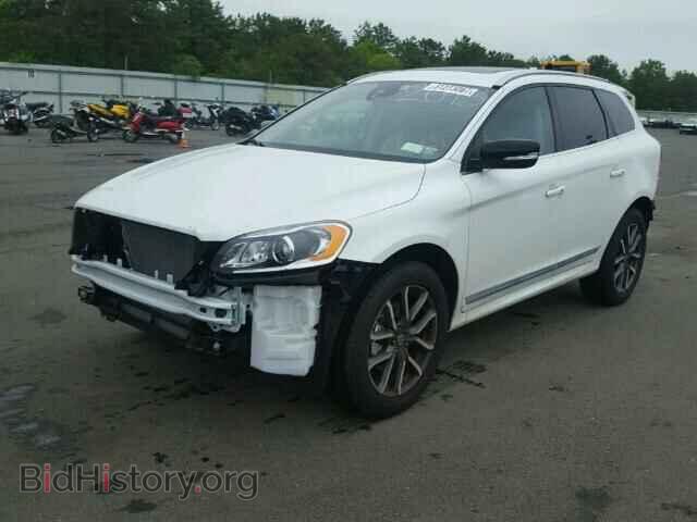2017 VOLVO XC60 - VIN: YV449MRR9H2087930 - Фото 2