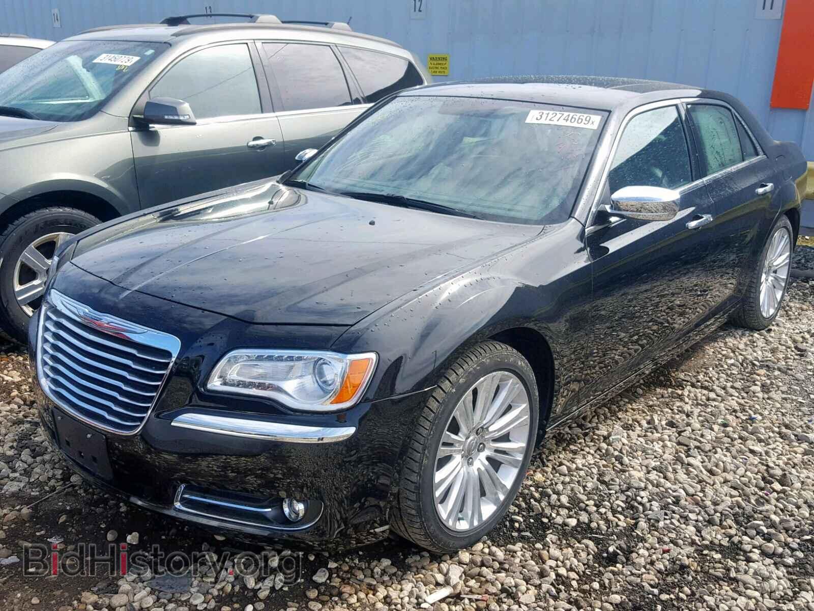 2013 CHRYSLER 300 - VIN: 2C3CCAET0DH533114 - Фото 2