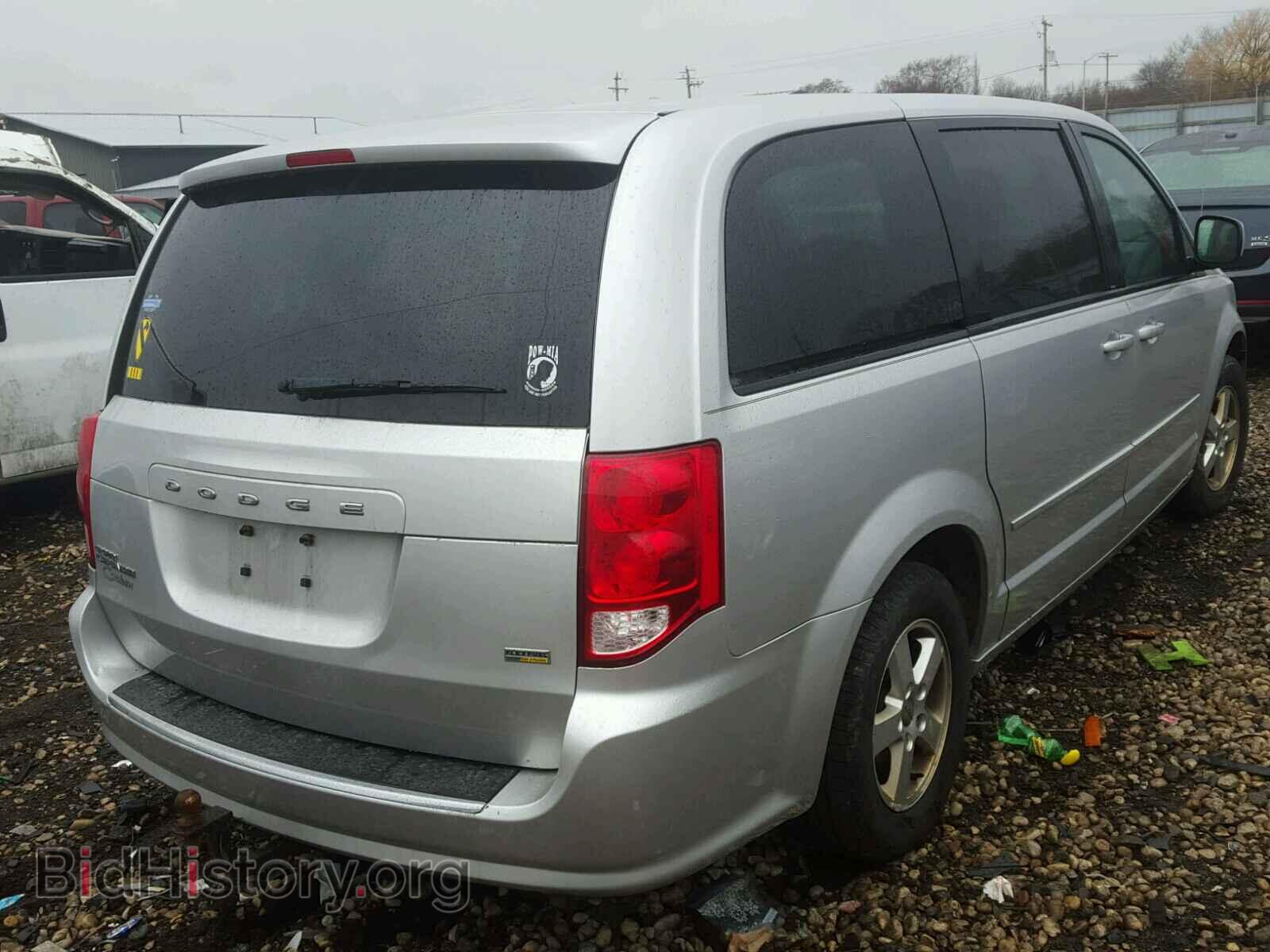 2011 DODGE CARAVAN - VIN: 2D4RN3DG3BR627370 - Photo 4