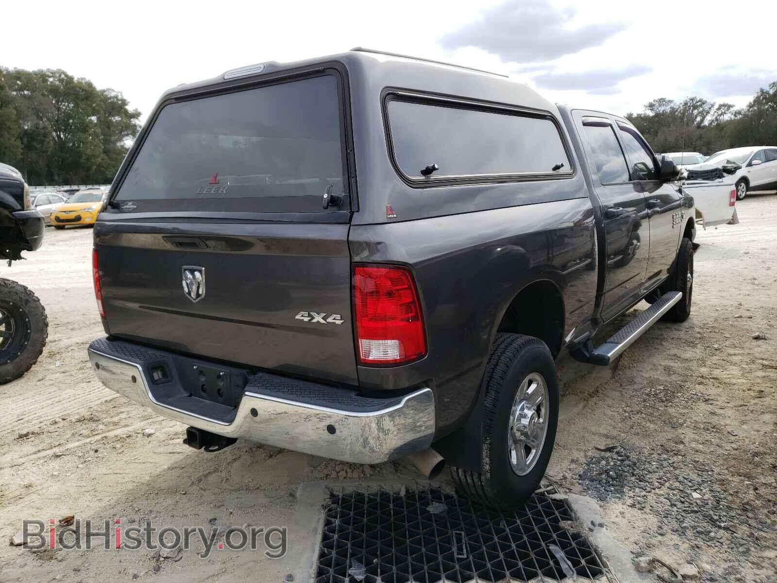 2015 RAM 2500 - VIN: 3C6UR5CL8FG557566 - Фото 4