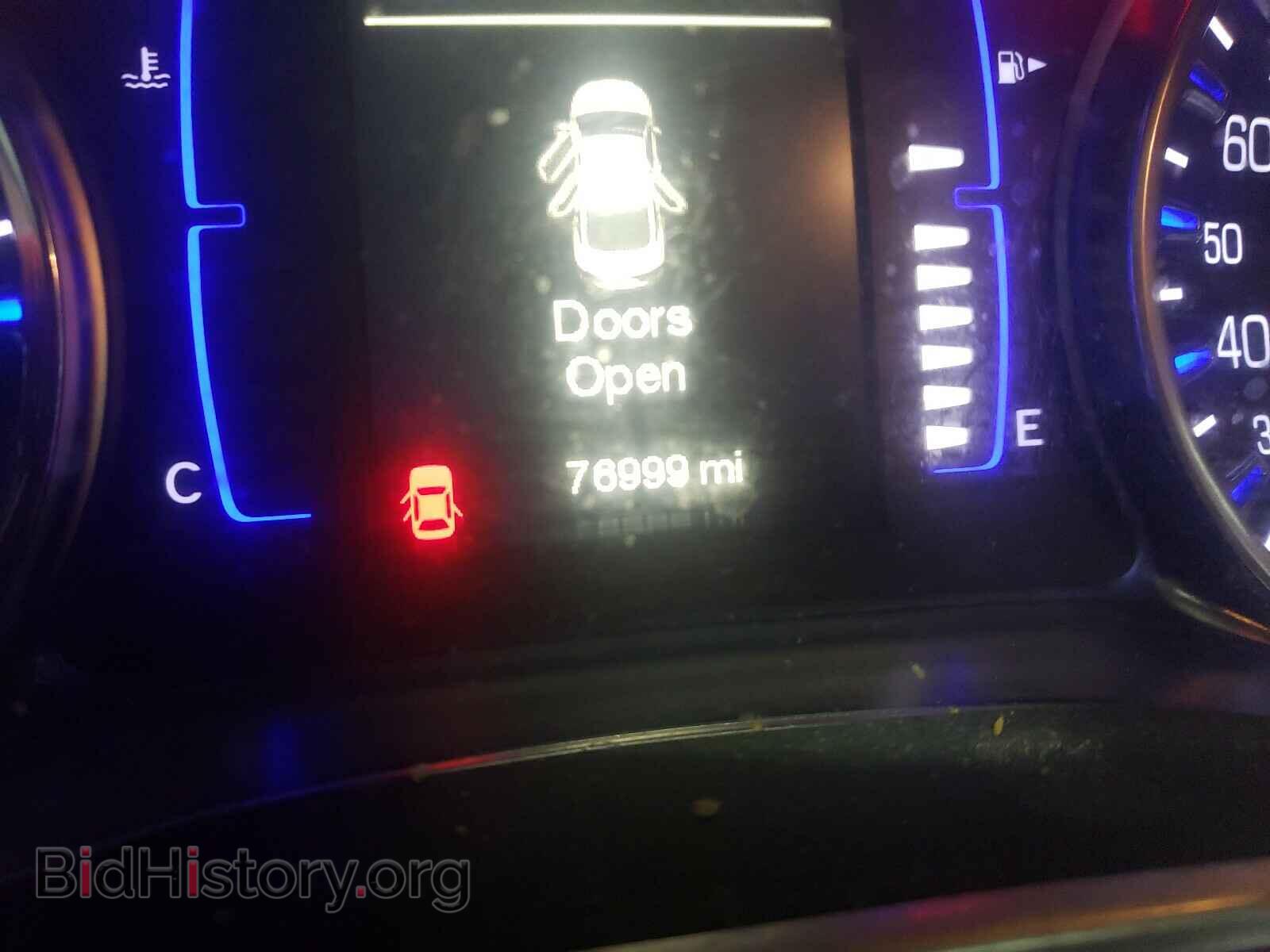 2015 CHRYSLER 200 - VIN: 1C3CCCAB5FN588581 - Фото 8