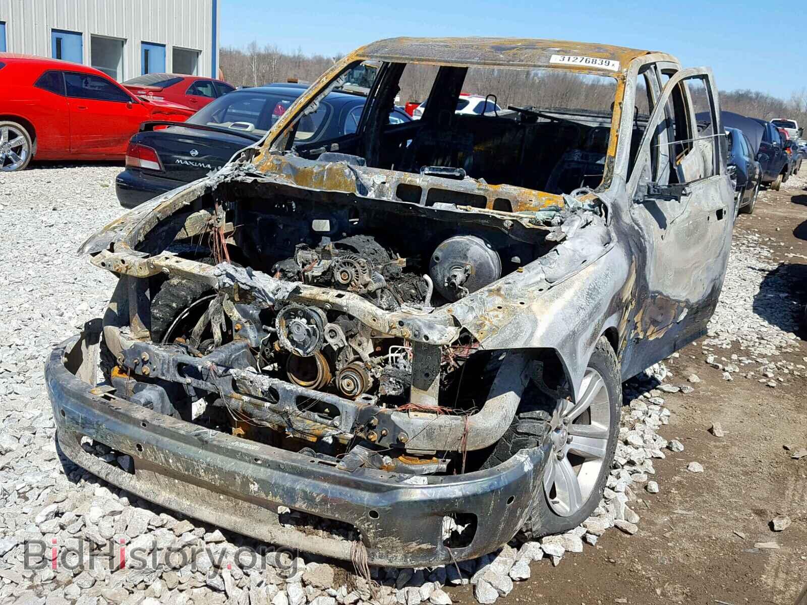 2014 RAM 1500 SLT - VIN: 1C6RR7TT9ES342450 - Фото 2