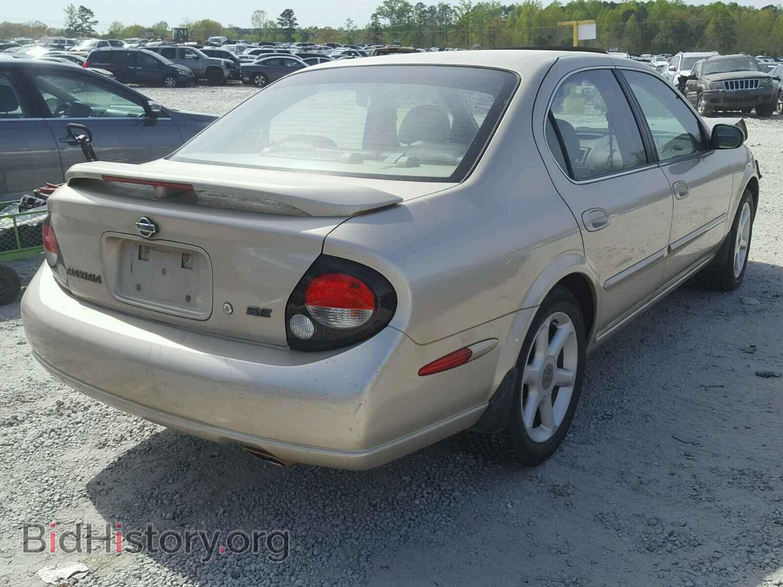 2000 NISSAN MAXIMA - VIN: JN1CA31D2YT524132 - Photo 4