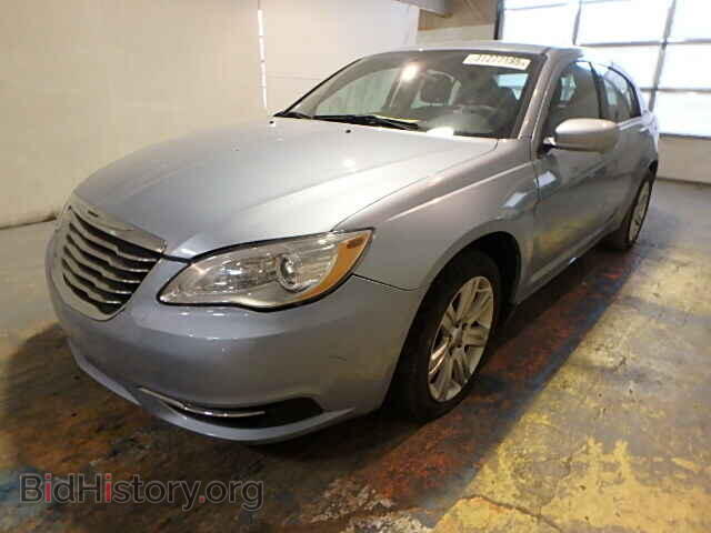 2013 CHRYSLER 200 - VIN: 1C3CCBAB2DN698012 - Фото 2