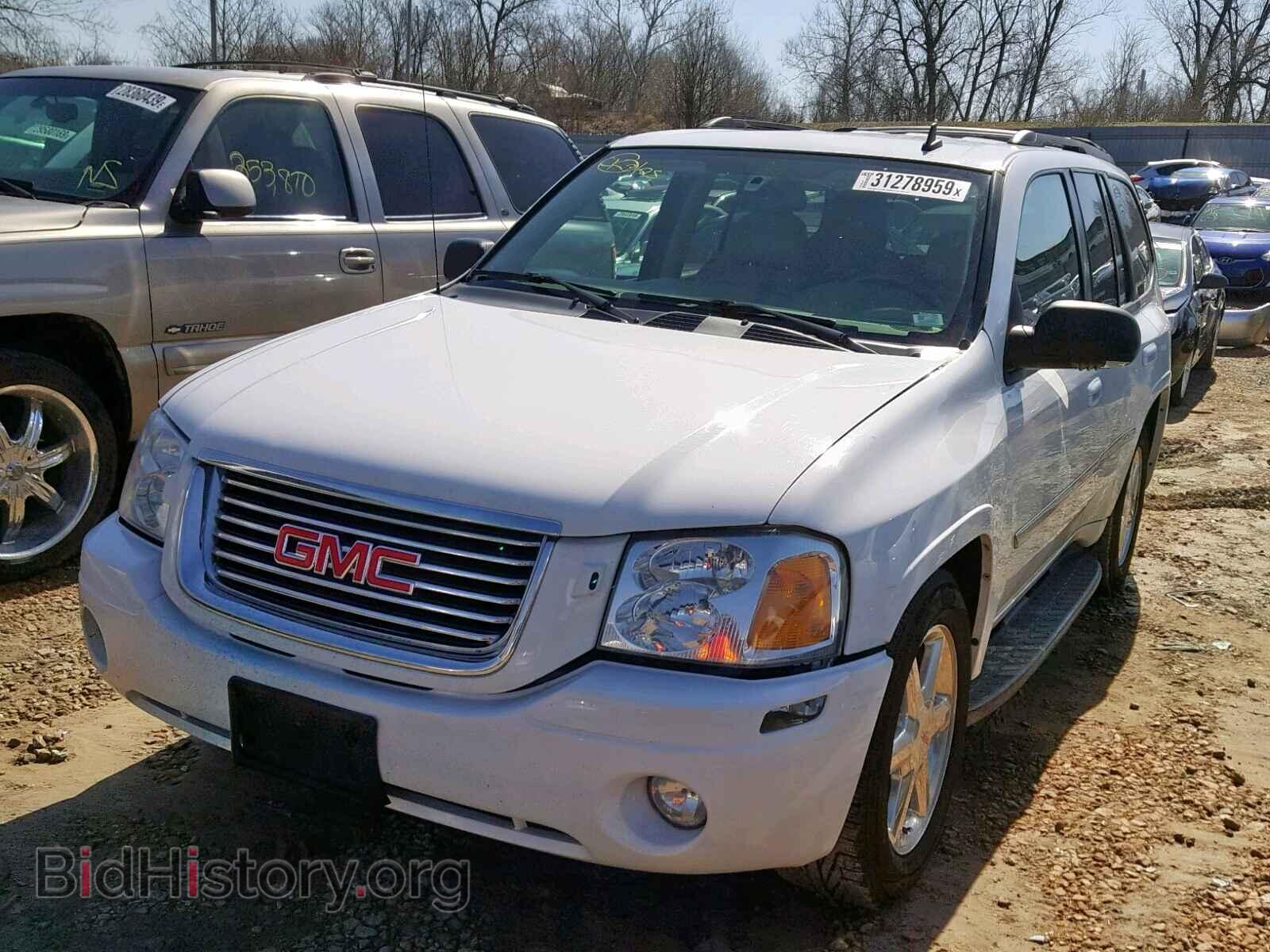 2008 GMC ENVOY - VIN: 1GKDT13S282103405 - Фото 2