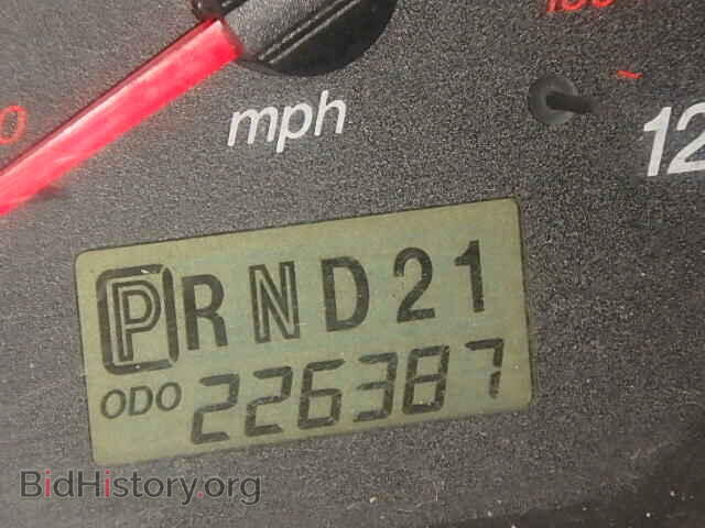 2001 MAZDA TRIBUTE - VIN: 4F2YU08161KM23420 - Фото 8