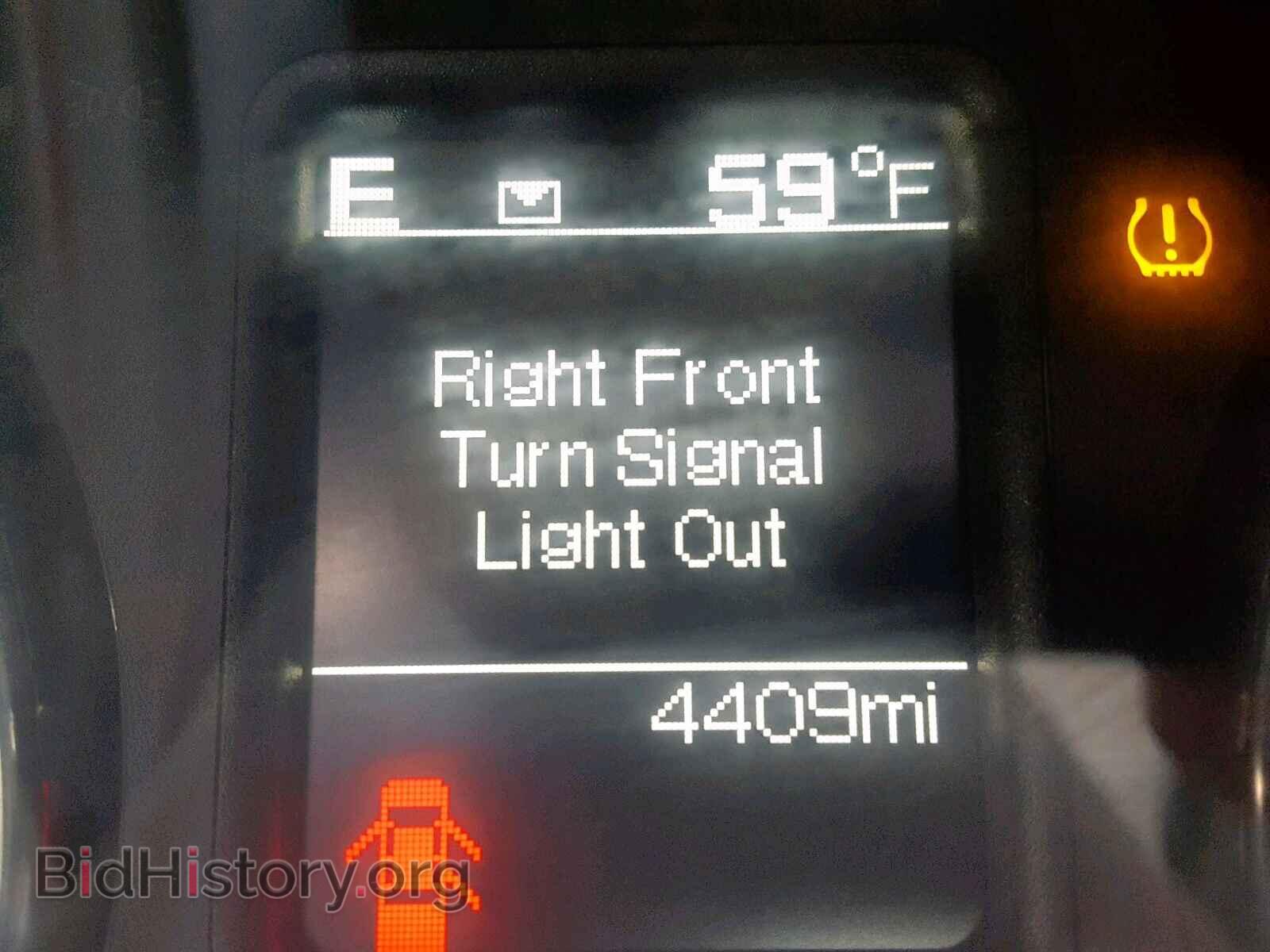2019 RAM 1500 CLASS - VIN: 1C6RR7LT4KS526805 - Фото 8