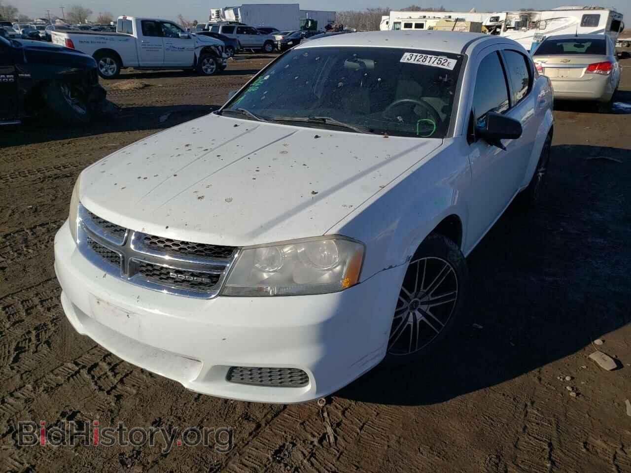 2011 DODGE AVENGER - VIN: 1B3BD4FB2BN588245 - Фото 2