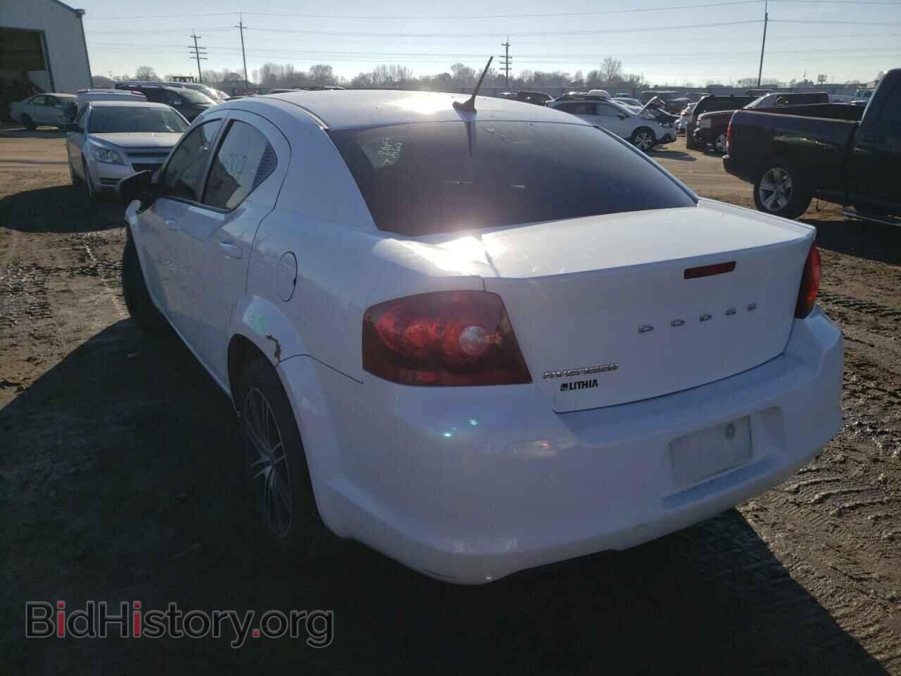 2011 DODGE AVENGER - VIN: 1B3BD4FB2BN588245 - Фото 3