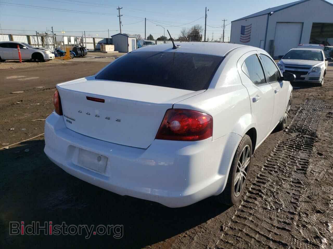 2011 DODGE AVENGER - VIN: 1B3BD4FB2BN588245 - Фото 4