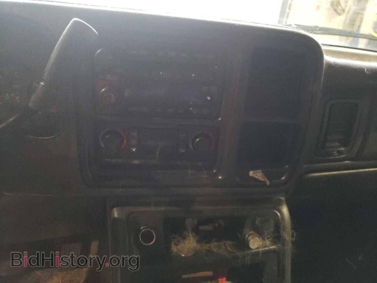 2006 GMC SIERRA - VIN: 2GTEC19ZX61320721 - Фото 9