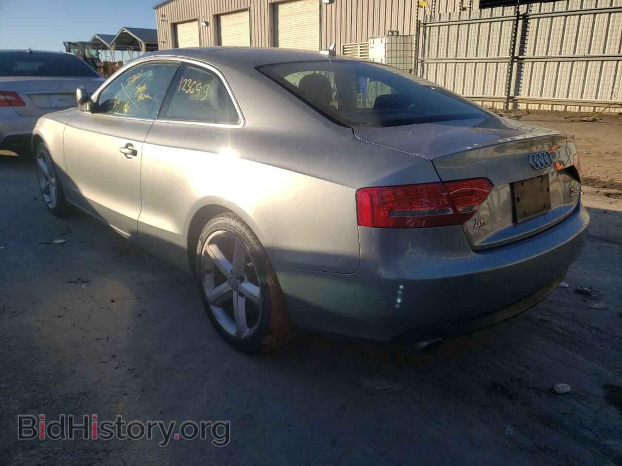 2010 AUDI A5 - VIN: WAUVKAFR4AA071092 - Фото 3