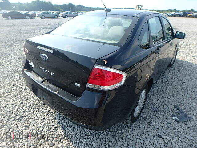 2011 FORD FOCUS - VIN: 1FAHP3FN6BW110429 - Фото 4
